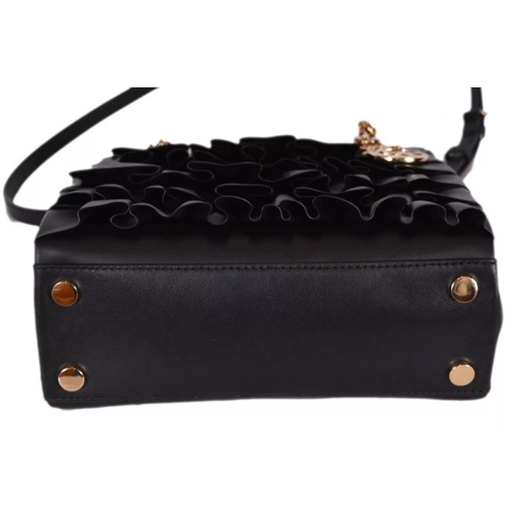 SOLD⛔️Authentic Michael Kors ruffled leather satch - Picture 4 of 8